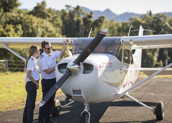 飛行機師、自訓機師、培訓機師、機師怎麼考