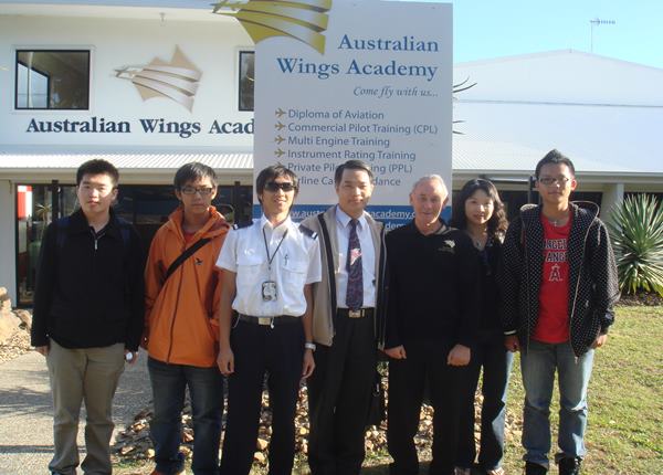 澳洲飛行學校、澳洲展翼飛行學院 AUSTRALIA WINGS ACADEMY、飛行學校、飛行機師、自訓機師、勞動部產業新尖兵課程