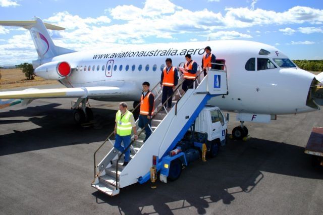 國際飛機修護學校、飛機修護、飛機維修