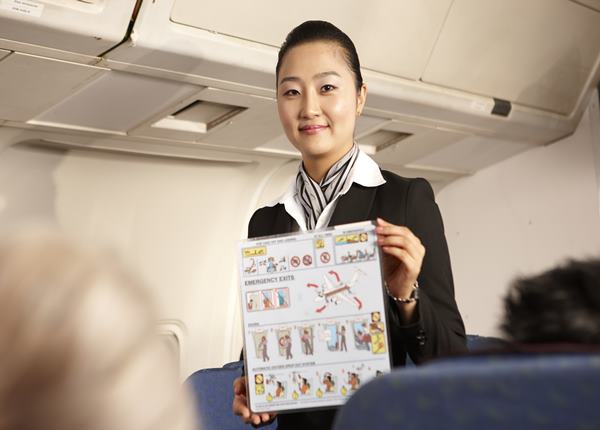 空服、空姐、空少、空服怎麼考、空姐補習班、航空補習班、地勤、地勤怎麼考、地勤補習班、職訓課程、免費課程、航空訂位證照