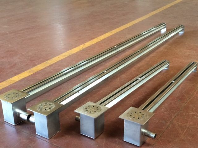 arredamento in acciaio