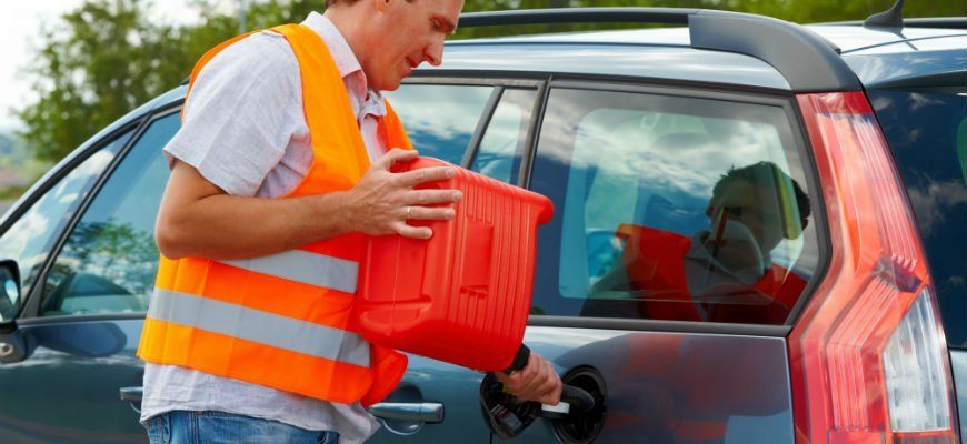 tow-truck-roadside-service Don't worry if you run out of gas, we'll come deliver fuel to you!