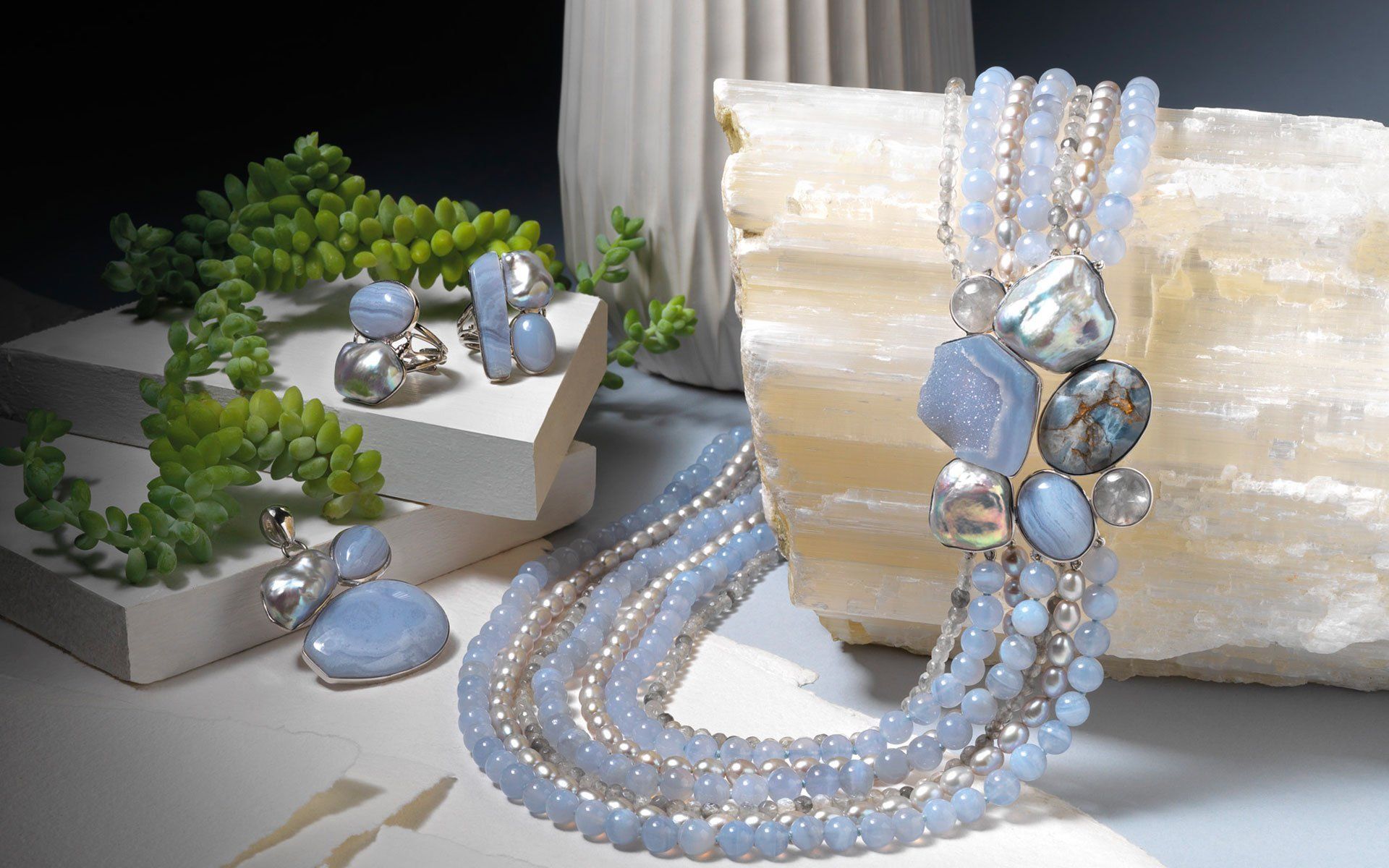 collana e orecchini in argento