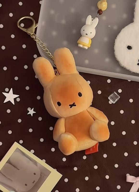 韓國首爾限定 聖水洞 Miffy Store烤焦米菲兔吊飾