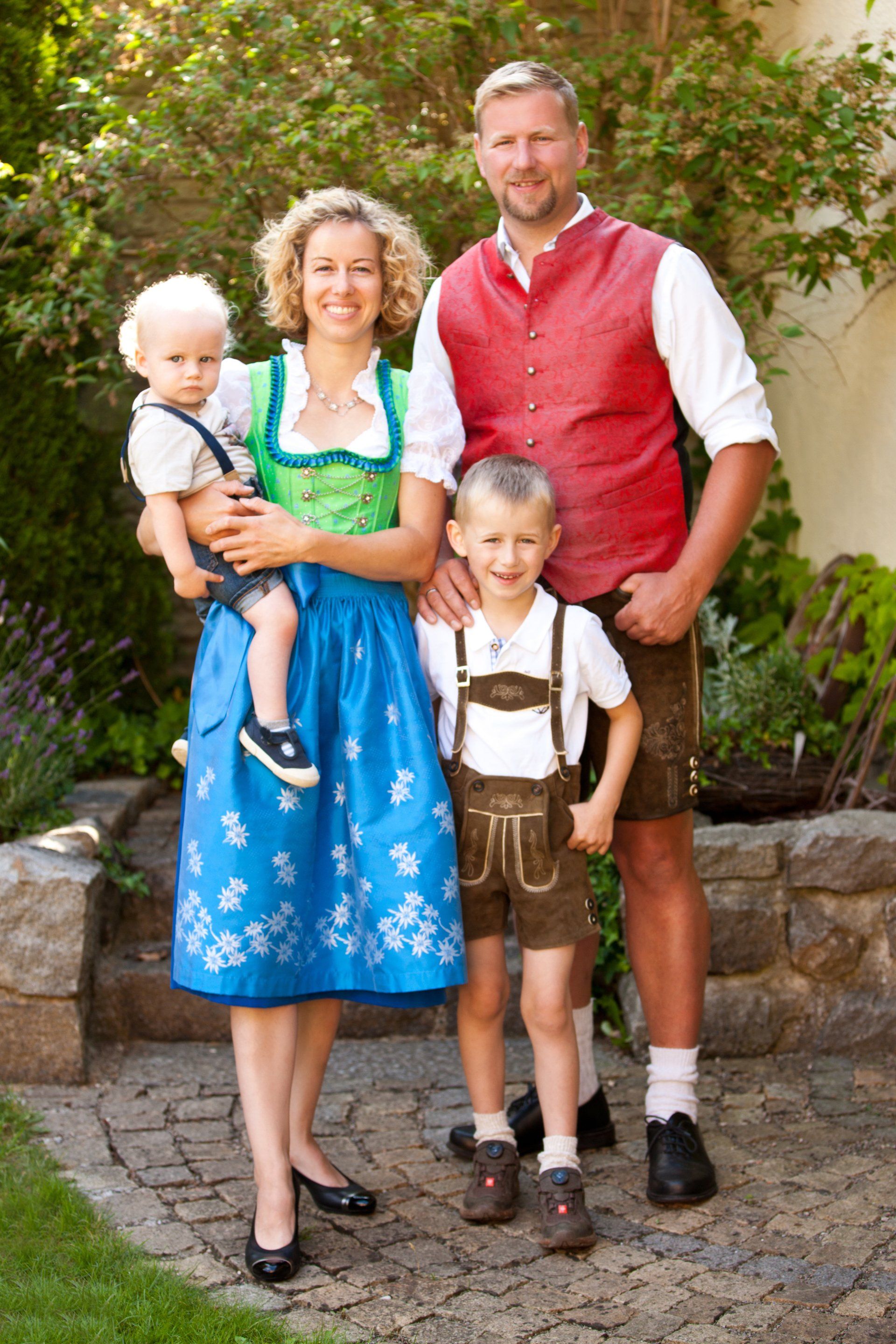 Familie Jenerwein vom Bauernhof Burglehen