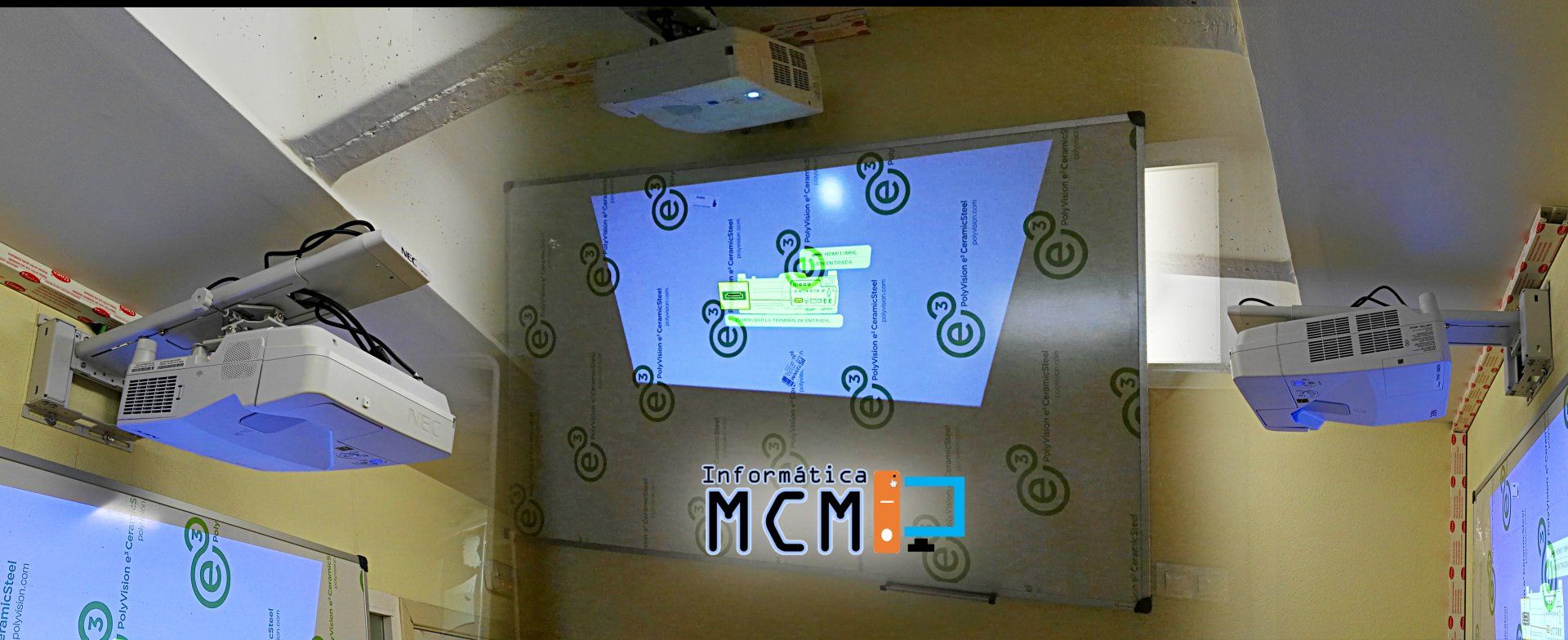 Instalacion Proyectores Hitachi McM Informatica Simancas Madrid