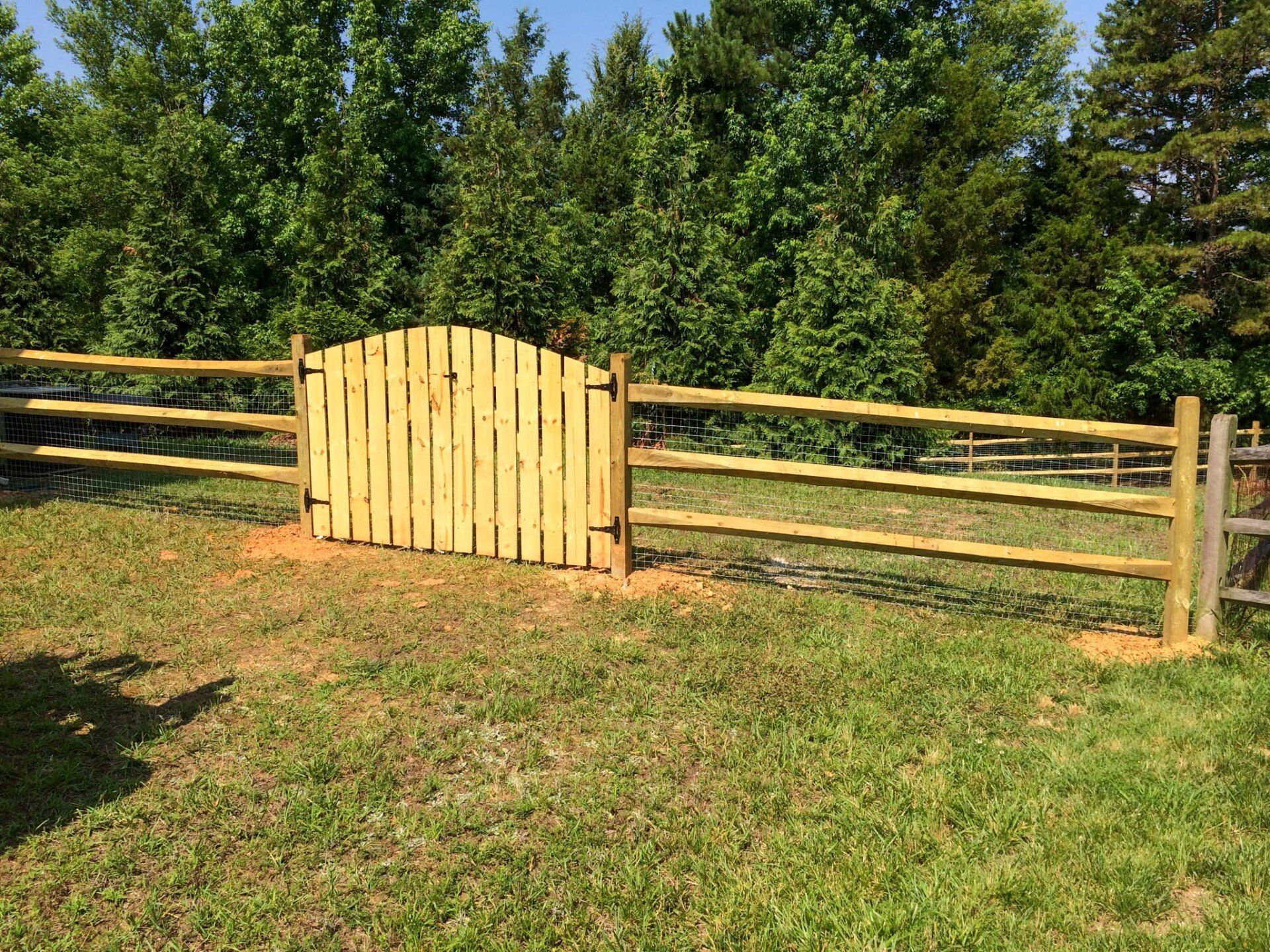 Fencing Contractor in Charlotte, NC Area | Vision Fencing