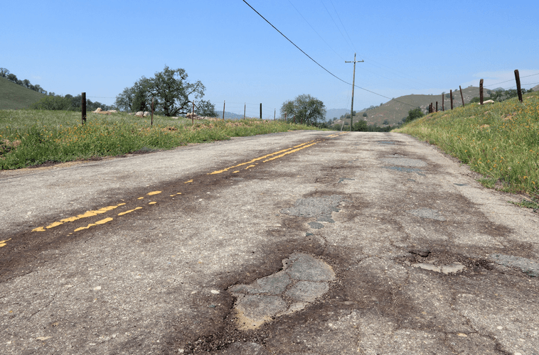 I Just Hit a Pothole: Is My Car Okay?
