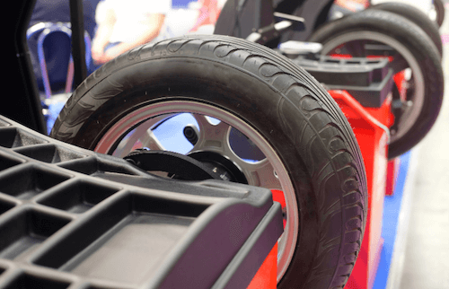 A Quick Guide to Touchless Tire Changing
