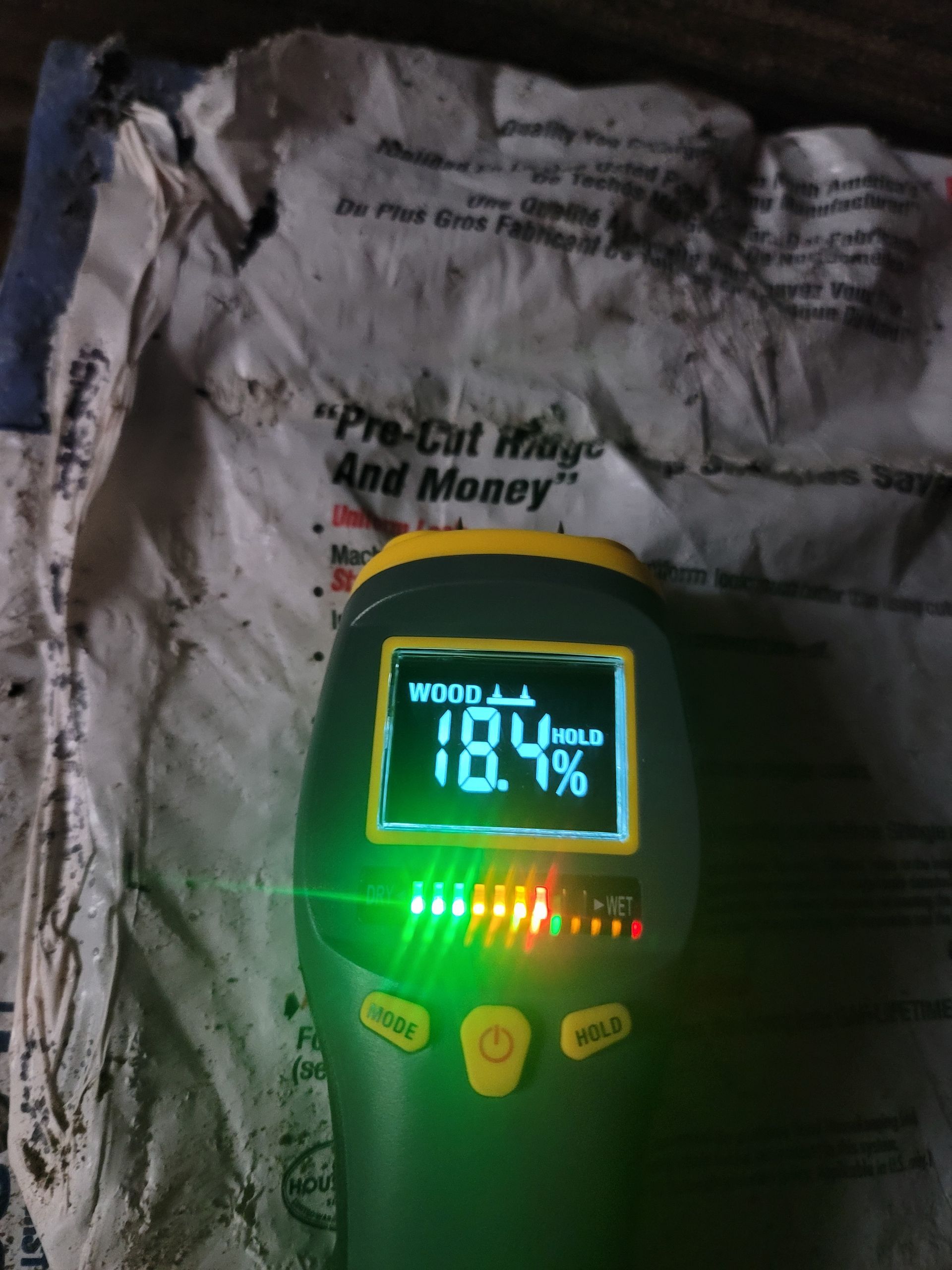A digital thermometer displays a reading of 18.4%