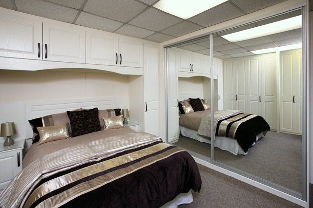 Full Mirror with Ivory Ash