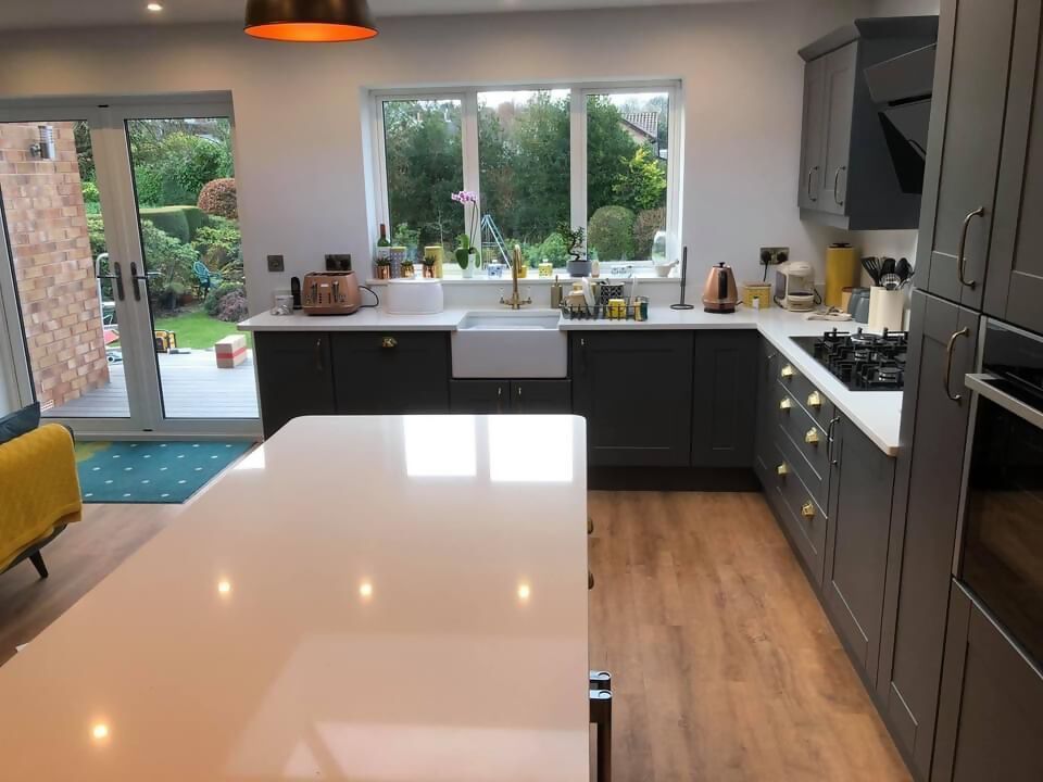 frame shaker anthracite 1