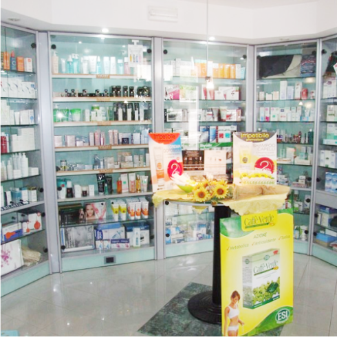 prodotti farmaceutici in esposizione