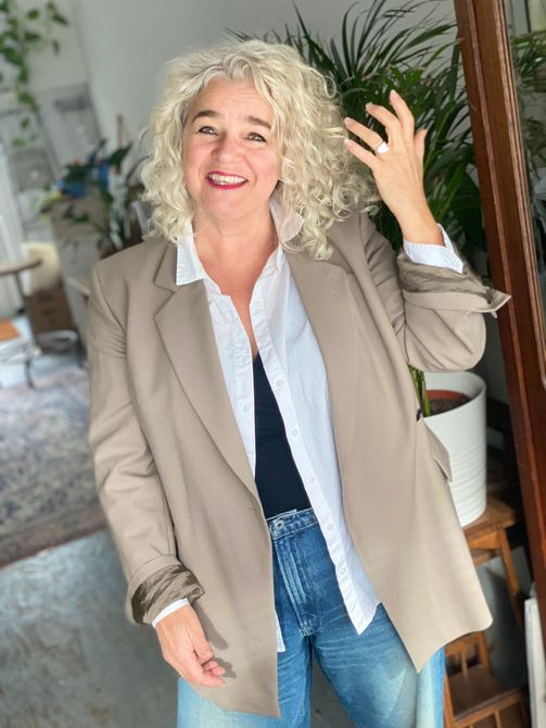 Esther Canisius, interieurontwerper en interieurstylist gespecialiseerd in biophilic design