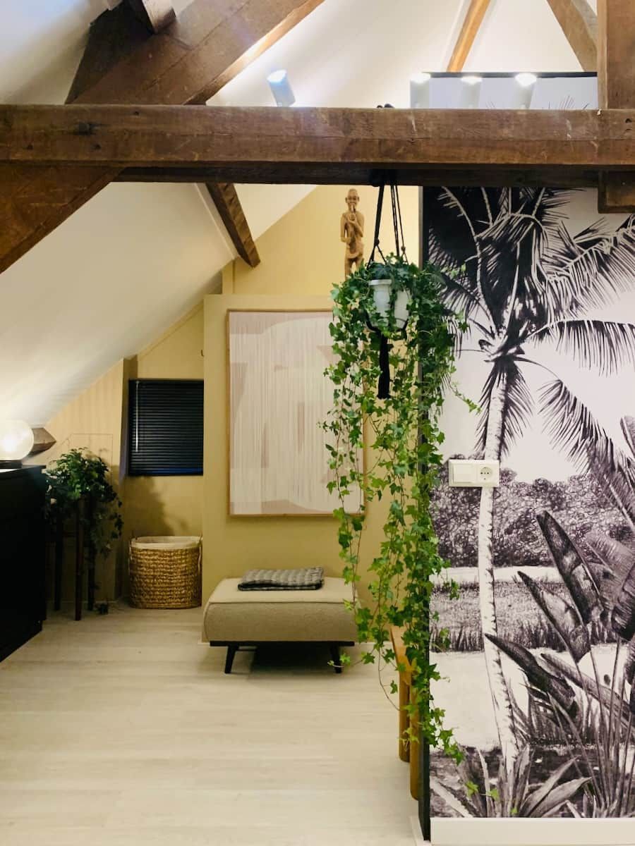 Esther Canisius - slaapkamer op zolder - interieurstylist RTL4 Help, mijn man is klusser