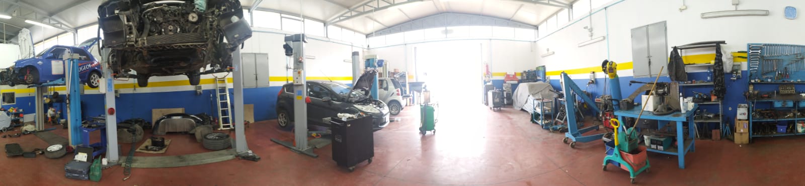 spazi interni auto officina