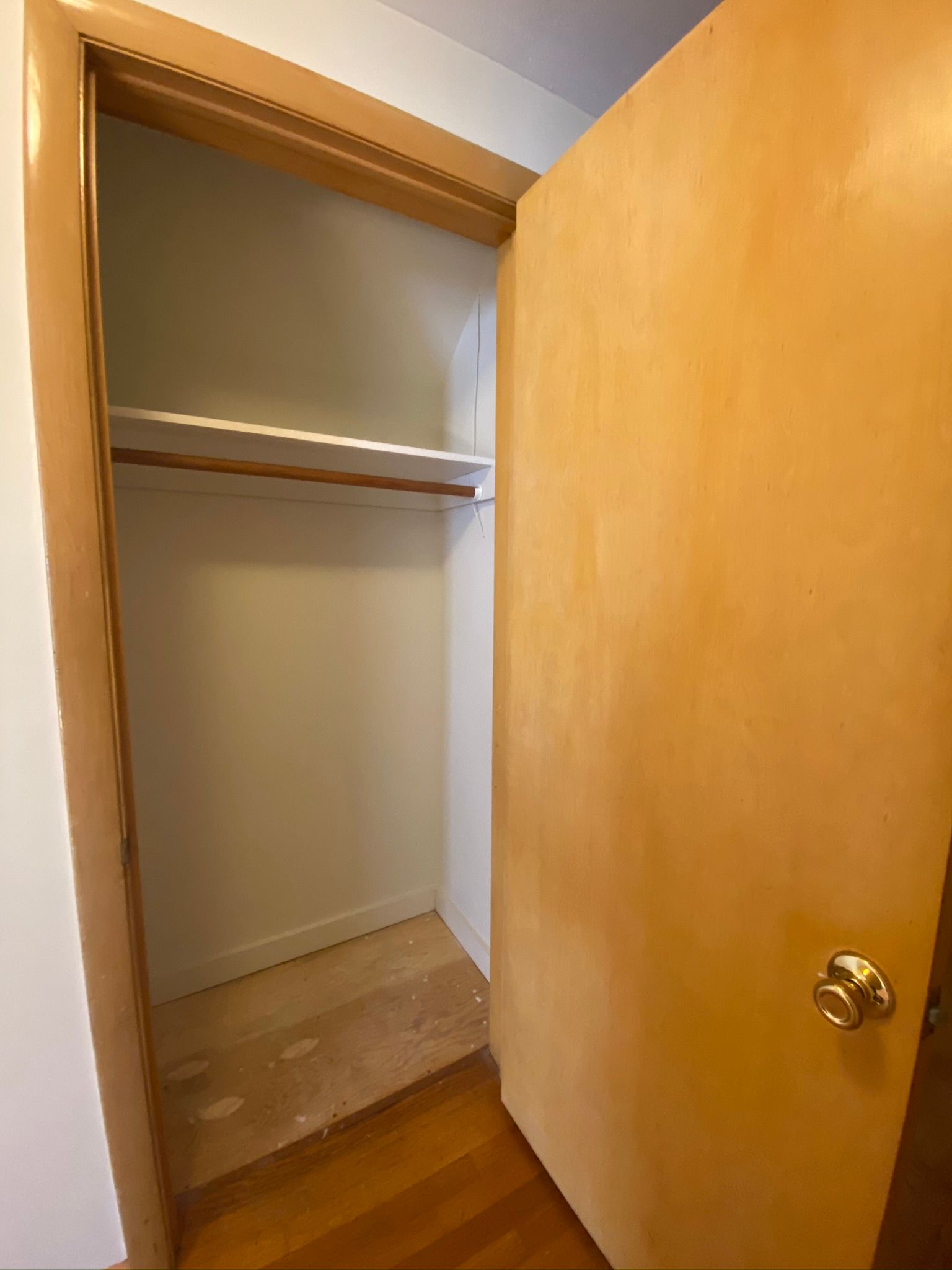 Clothes cabinet — Vernon, CT — A1 Properties
