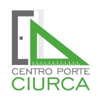 Logo per Centro Porte Ciurca: stipite grigio, triangolo verde con righello, testo verde.