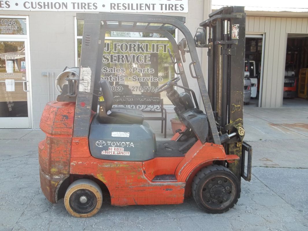 Forklifts for sale Woodburn, Kentucky J & J Forklift Service