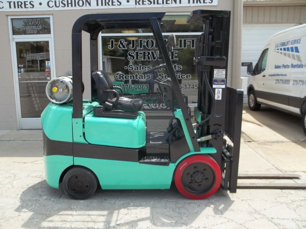 Forklifts for sale Woodburn, Kentucky J & J Forklift Service