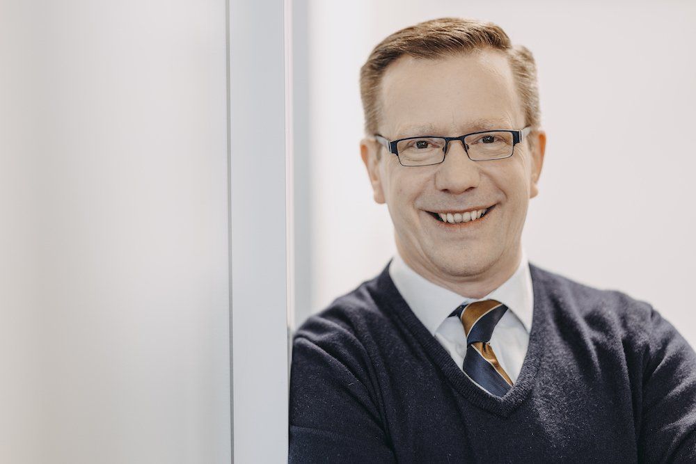 Maik Hilprecht, Notarfachwirt