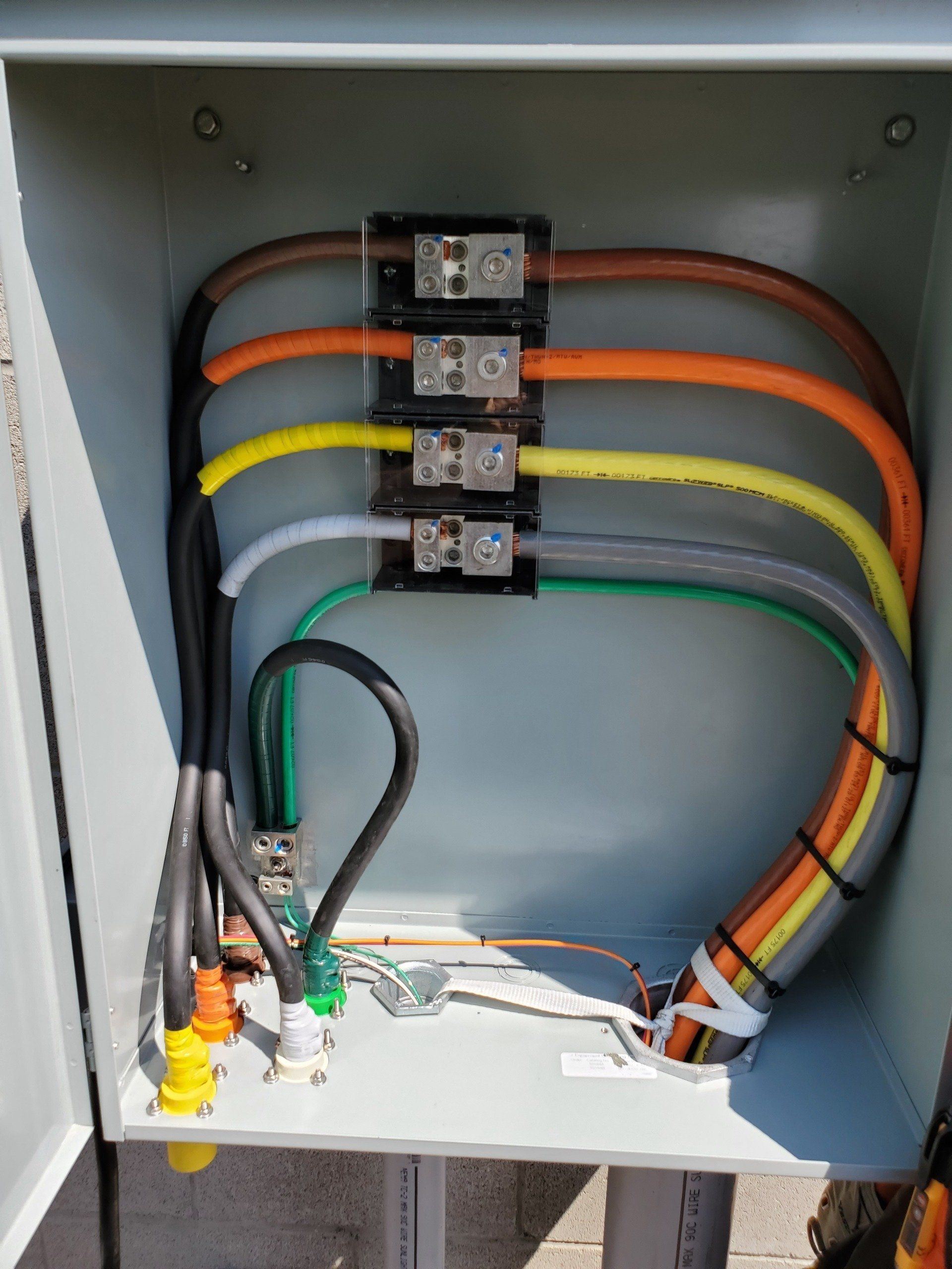 480 volts power distribution block installed by EMS Electrical Solutions