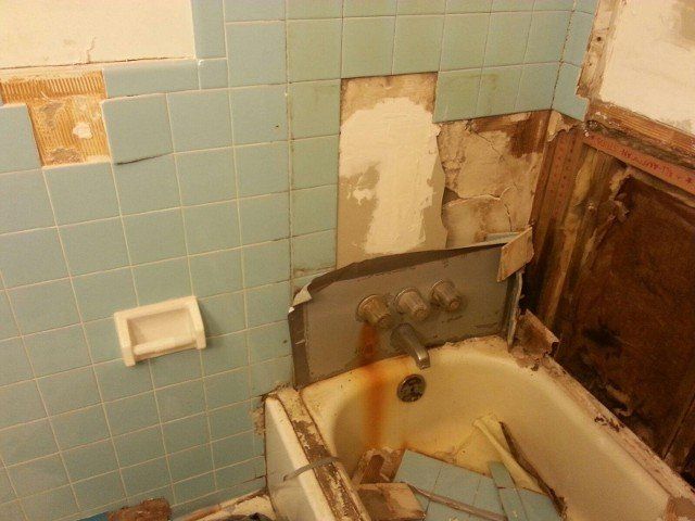 Before Bathroom Remodel