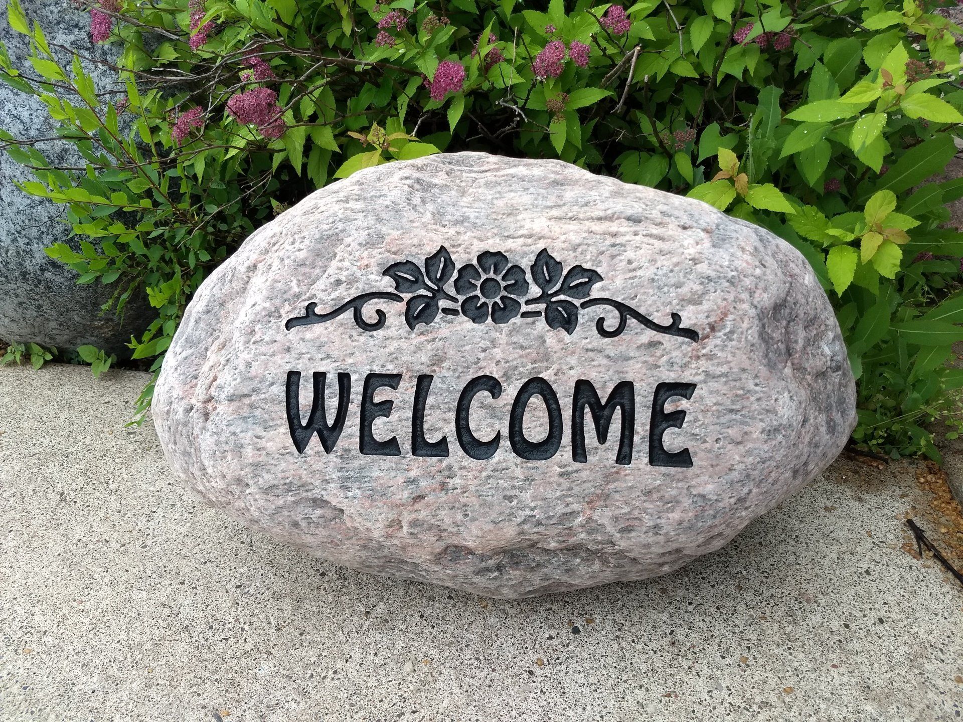 Welcome stone