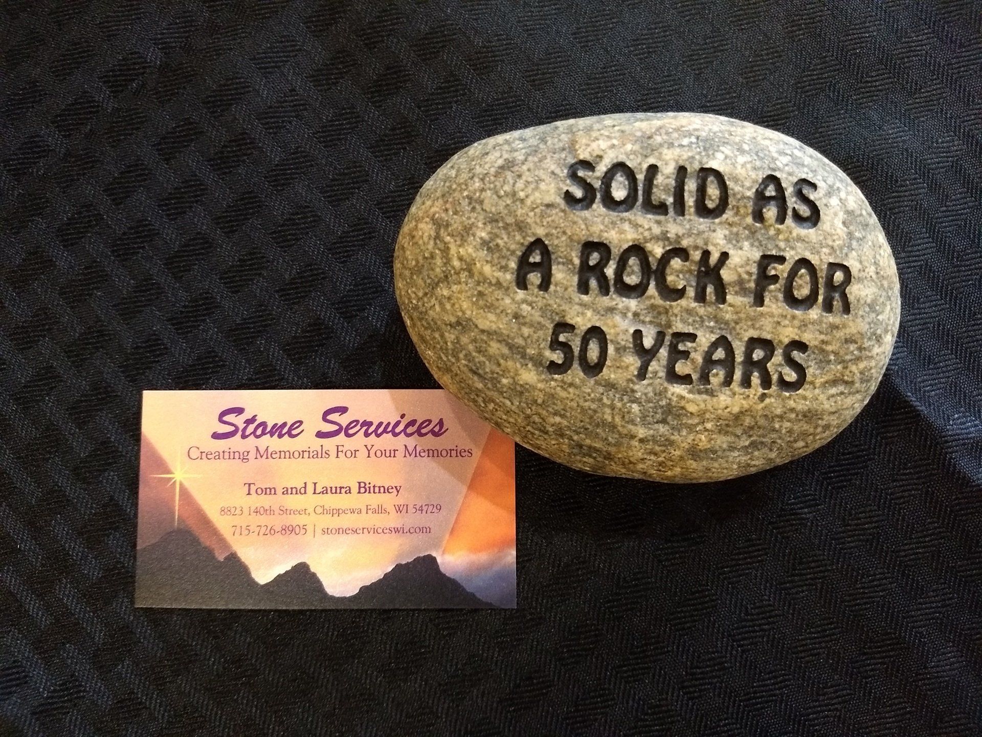 Gift stone for anniversary
