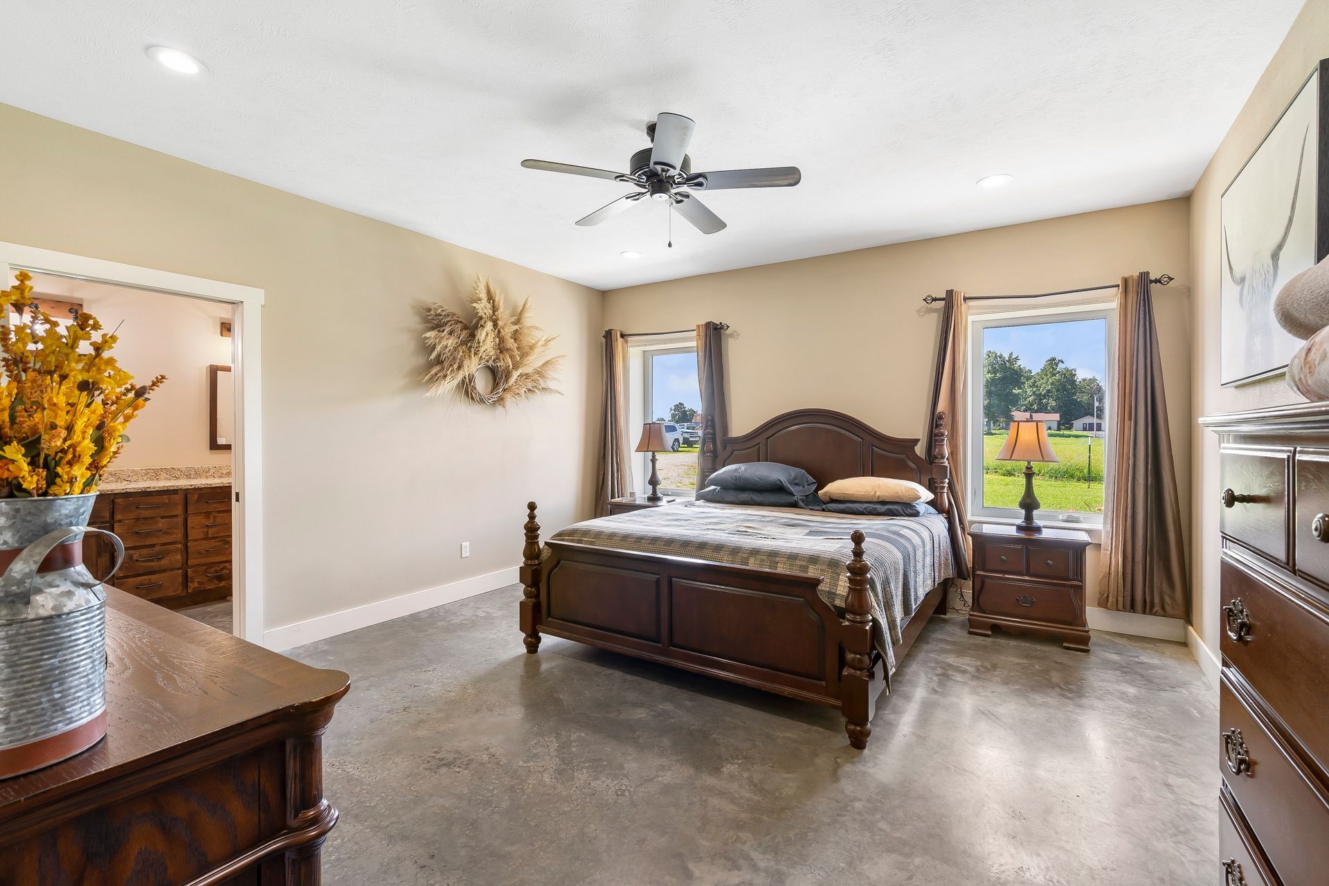 ICF bedroom with polished concrete floors | Ozark, MO