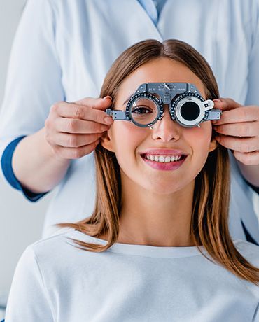 DR. JORGE MUÑOZ JAUREGUI