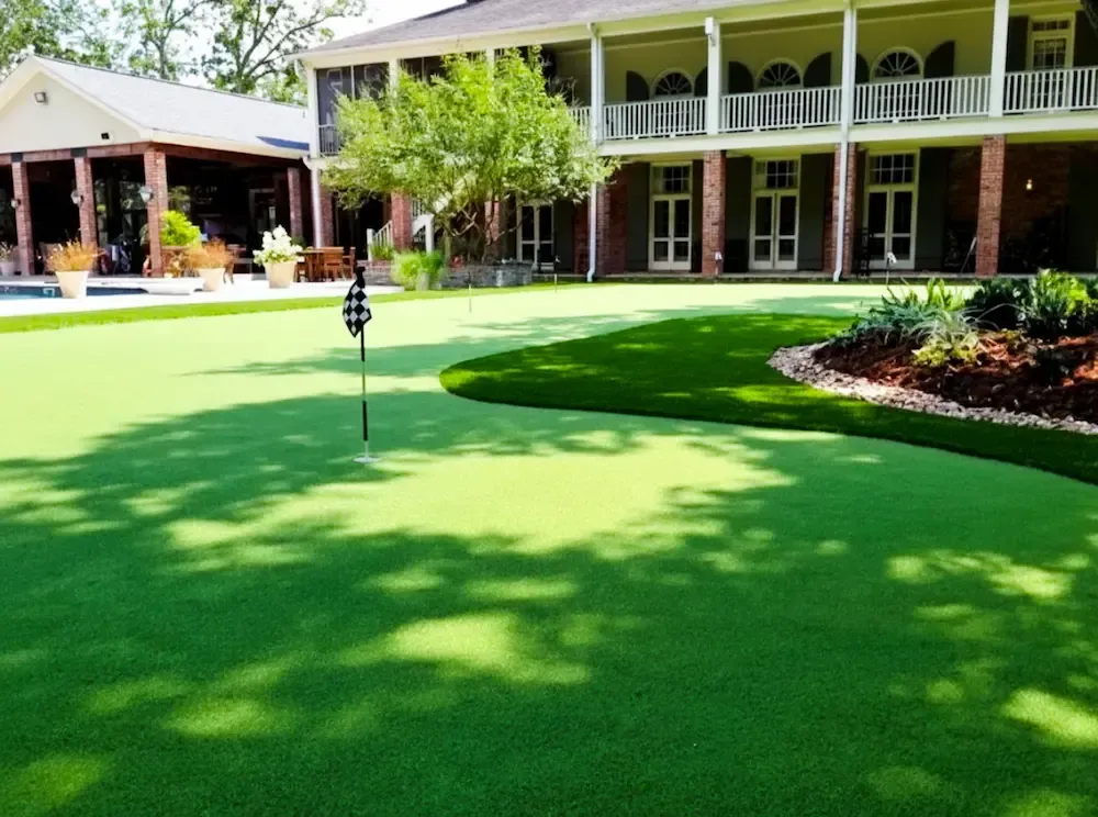 Beau Monde Putting Green Installation Robert's Cove  LA