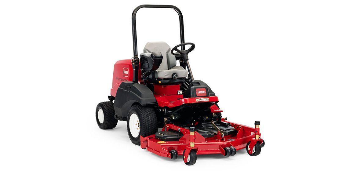 Groundsmaster Toro 3200 4WD - con piatto 150cm Mulching