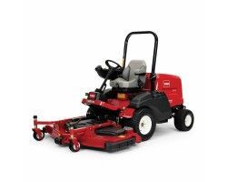 Groundsmaster Toro 3200 4WD - con piatto 150cm Mulching