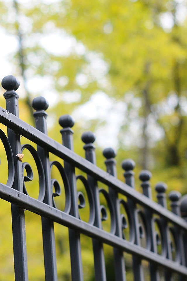 TALLER DE FORJA DE LA CRUZ - automatización de puertas