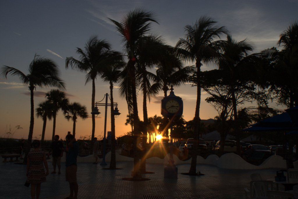 Villa Lion's Garden - Sunset at Fort Myers Beach