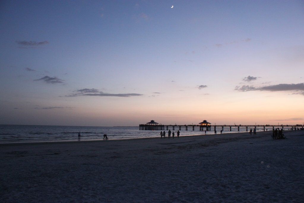 Villa Lion's Garden - Sunset at Fort Myers Beach