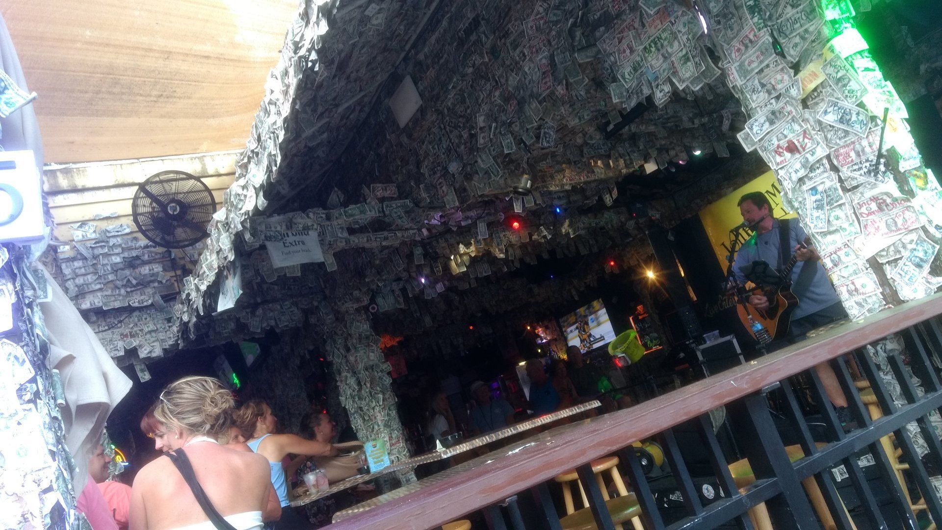 Villa Lion's Garden - Key West Duval Street