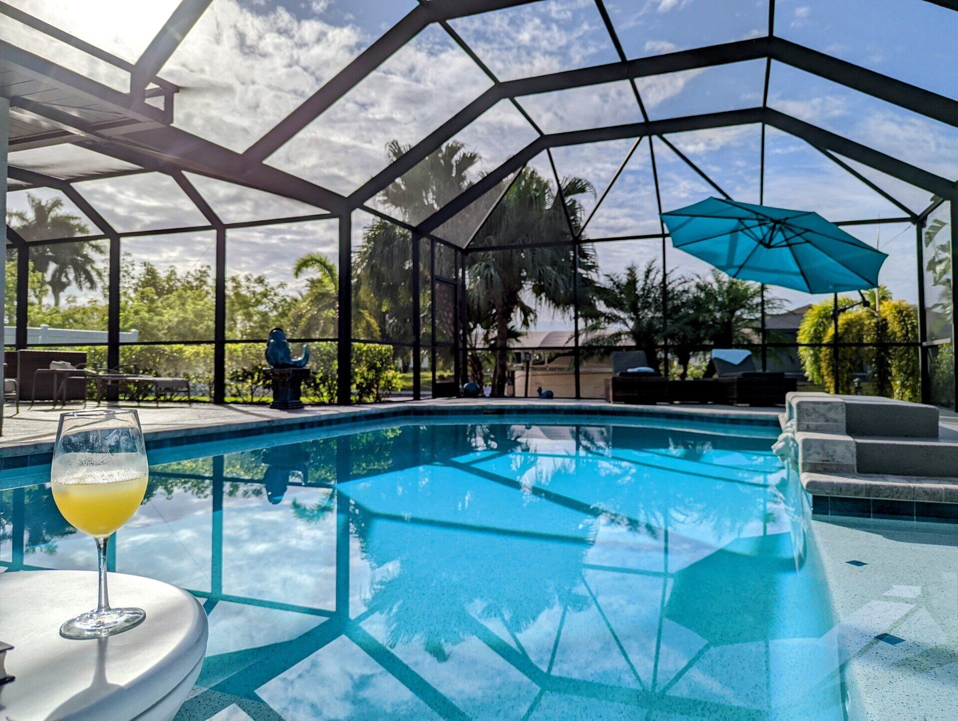 Restaurants & bars Villa Lion's Garden Cape Coral, Florida