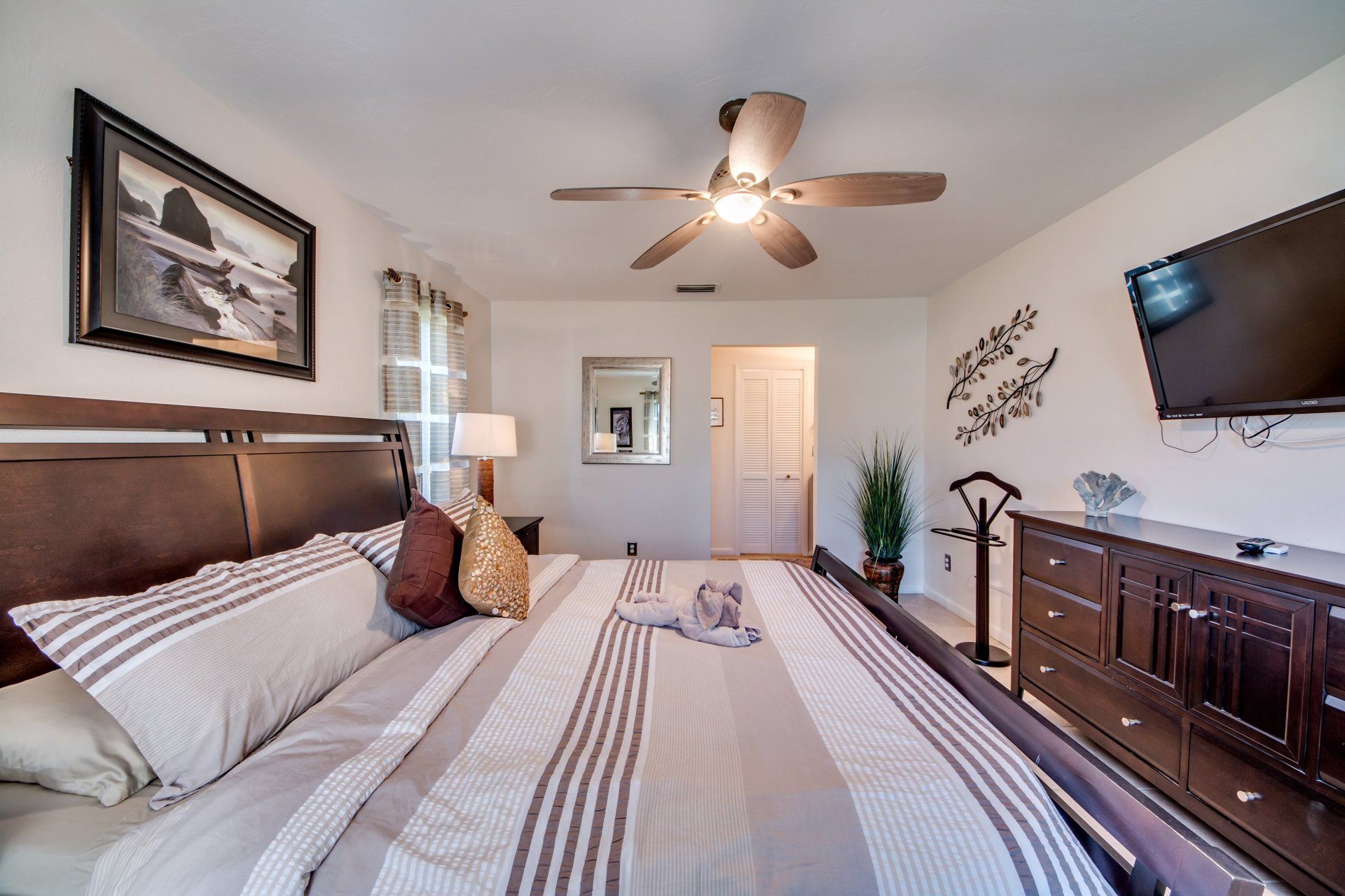 Villa Lion's Garden - Master Bedroom