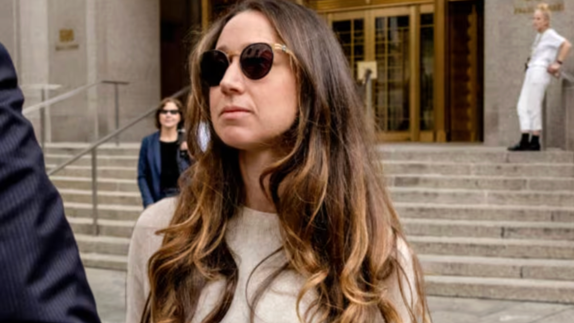 Ron Shaich is smiling in front of a panera bread store