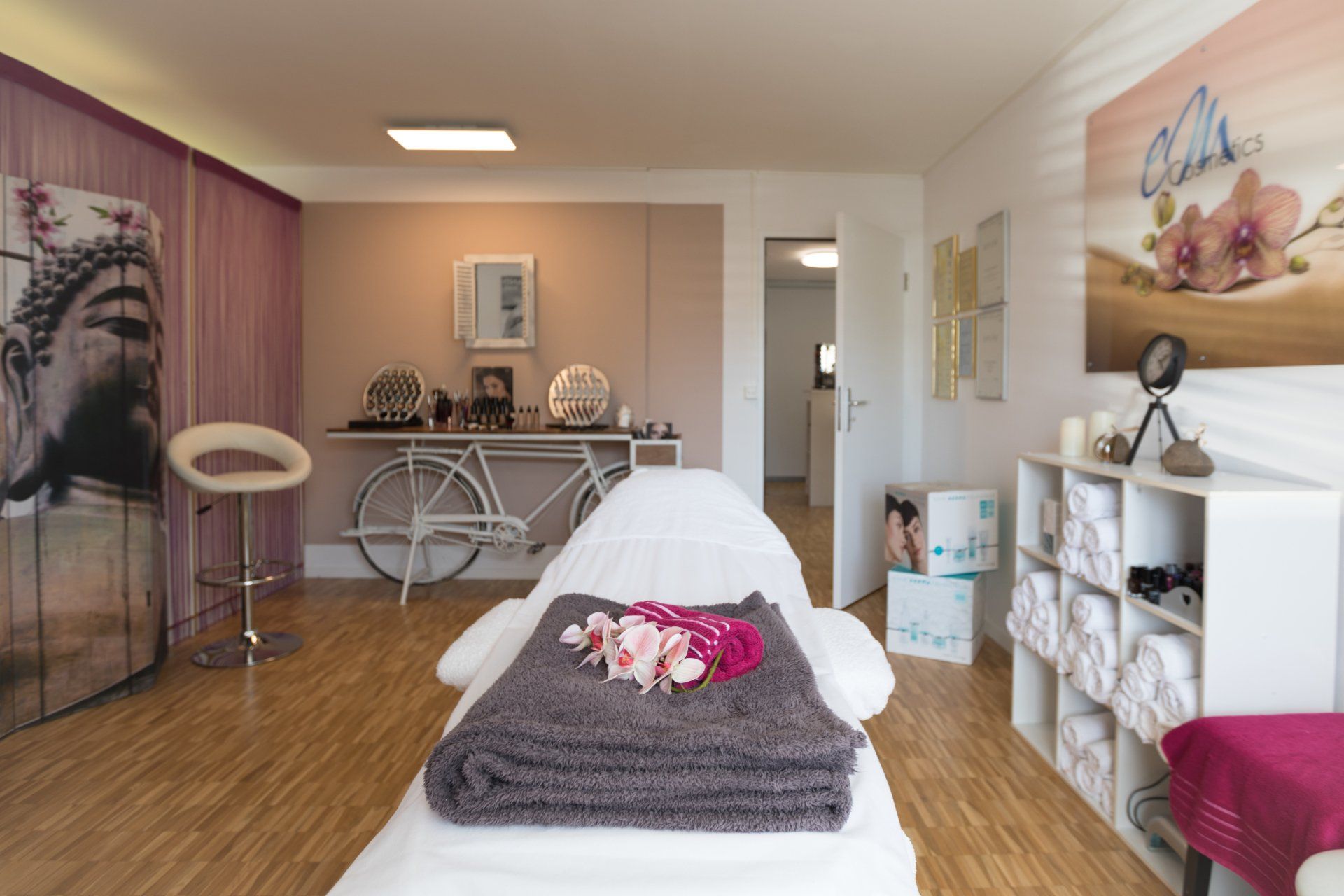 kosmetikerin kosmetikstudio uster em cosmetics