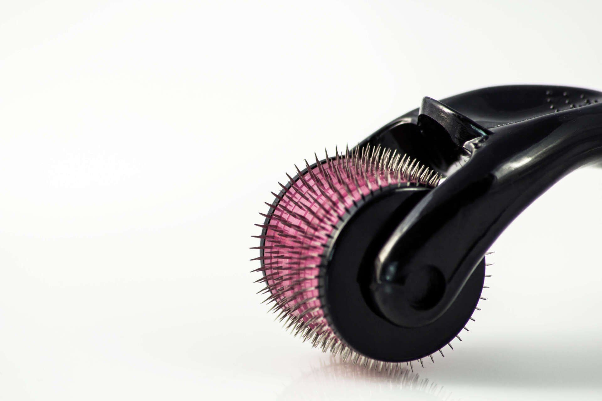 microneedling roller
