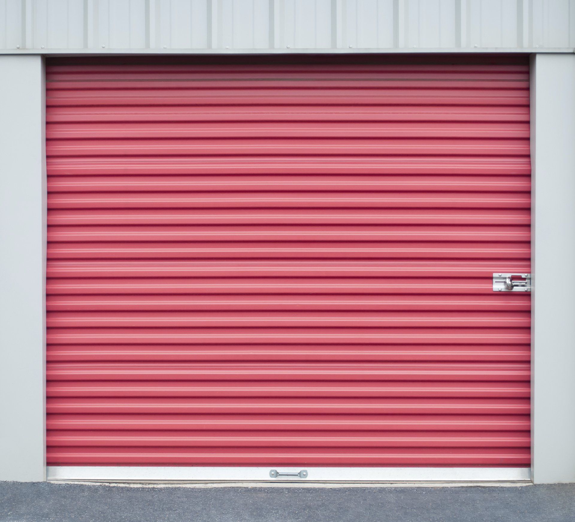 Red Solo Size Storage Unit — Spring, Texas — AAA Boat Storage