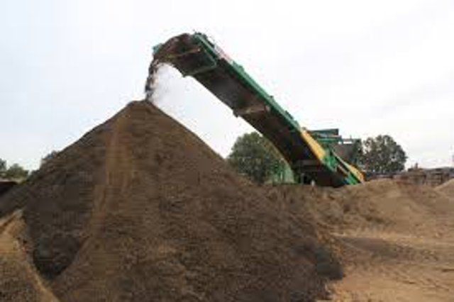 Putting New Soil - Ashland, OH - Aztec Topsoil