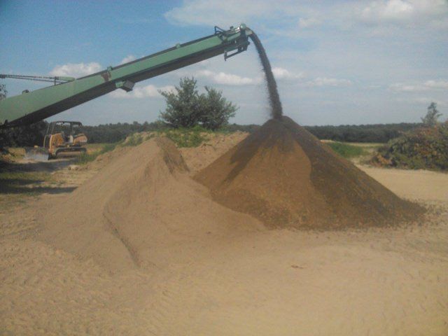 Replacing Soil - Ashland, OH - Aztec Topsoil
