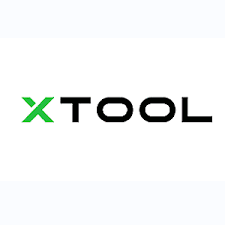 El logotipo de xtool es verde y negro sobre un fondo blanco.