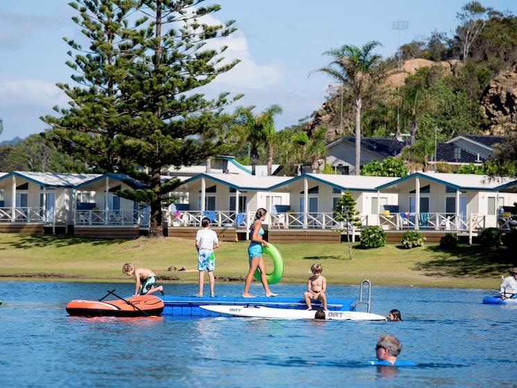 Holiday accommodation in Nambucca Heads at the White Albatross