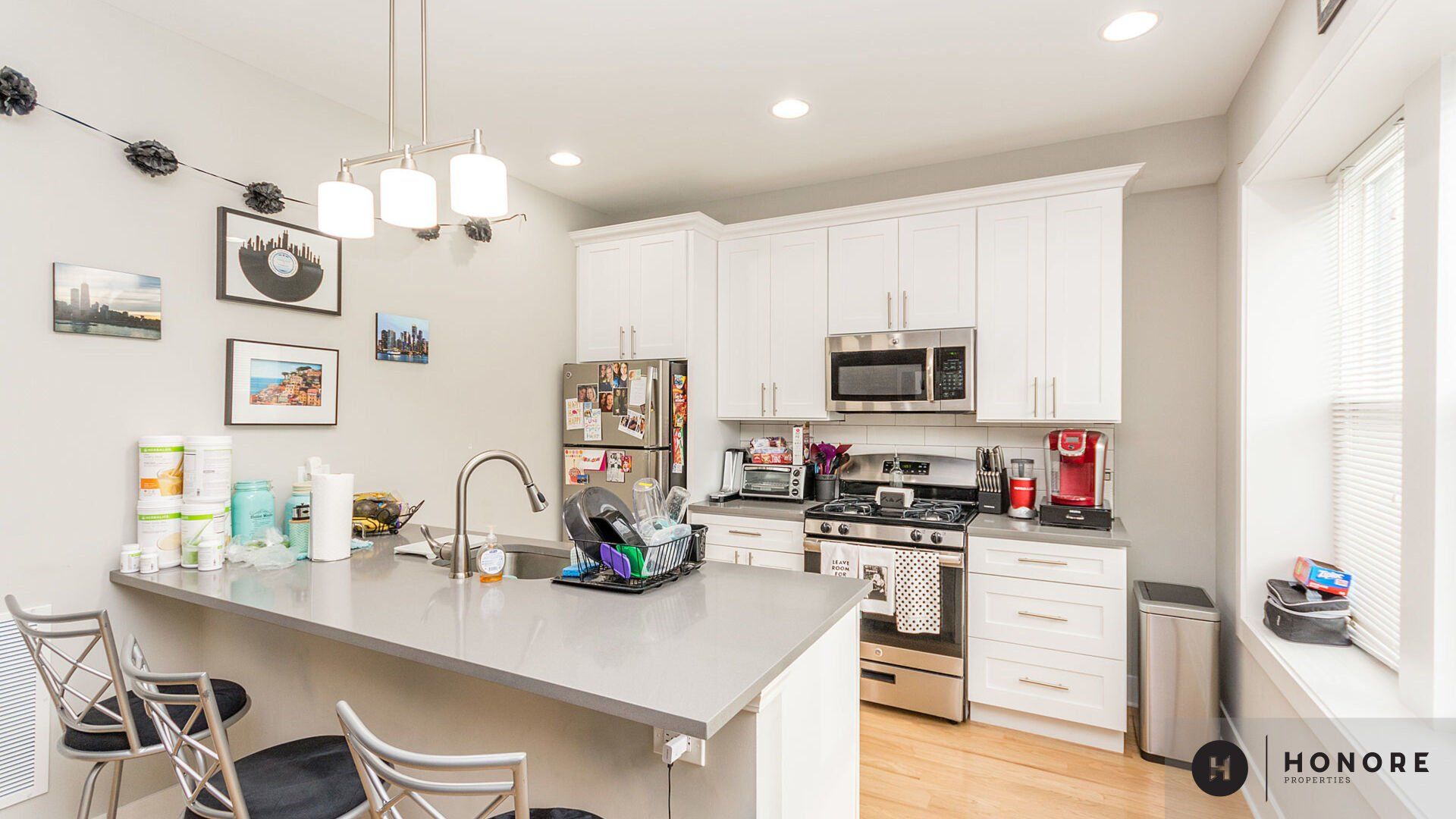 Chicago Apartments Honore Properties Chicago, IL