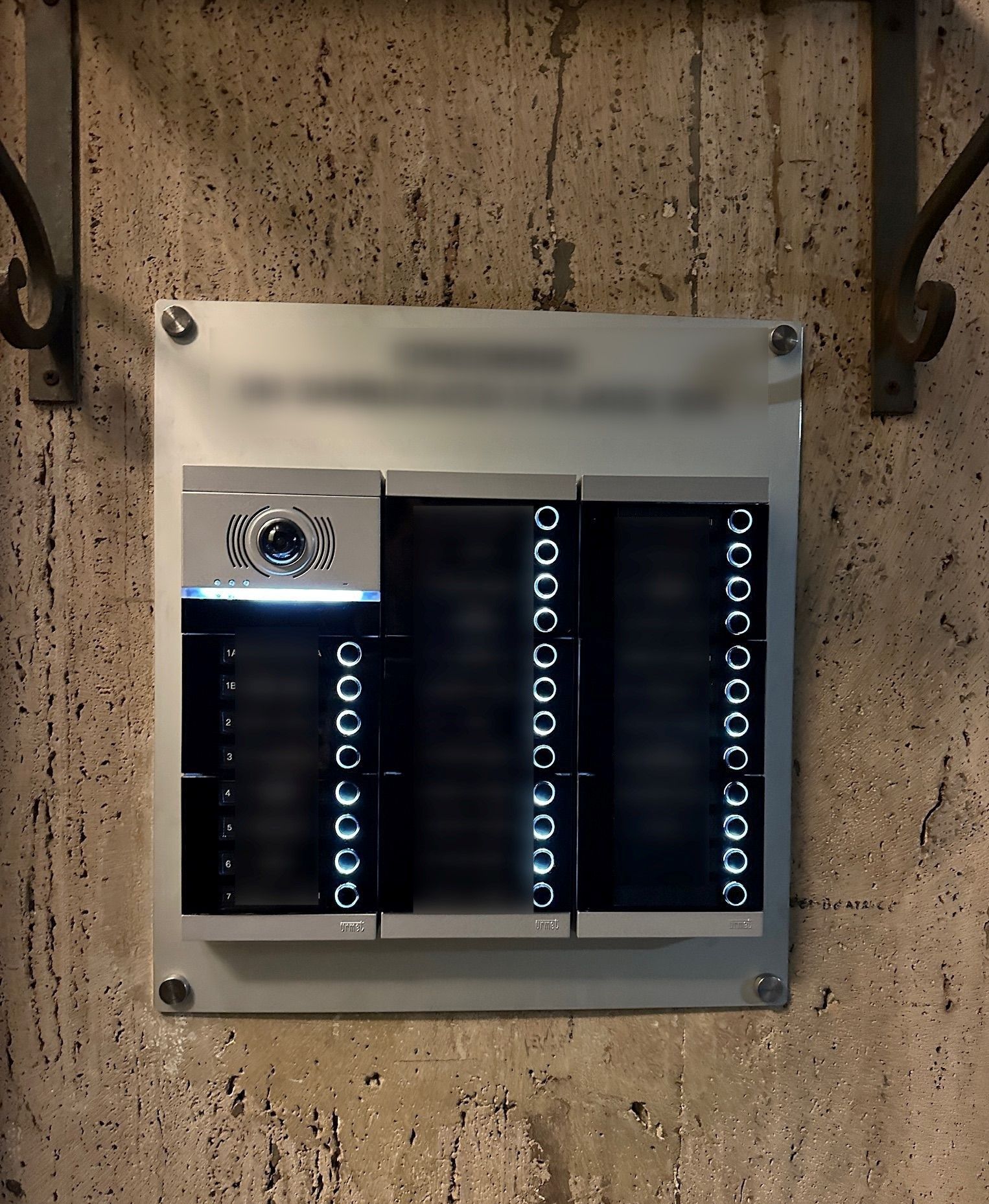 evotech - impianti videocitofoni